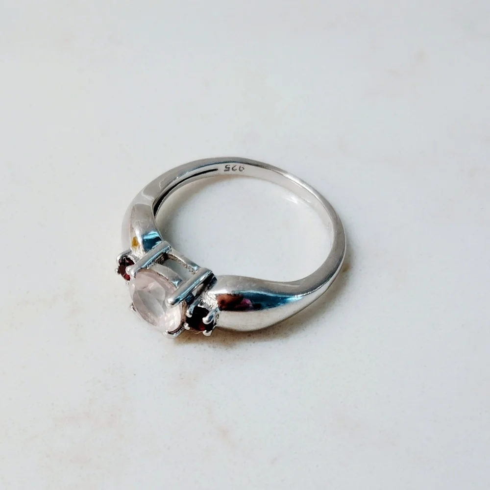 Sterling 925 Ring with Rose Quartz And Garnet Gemstones